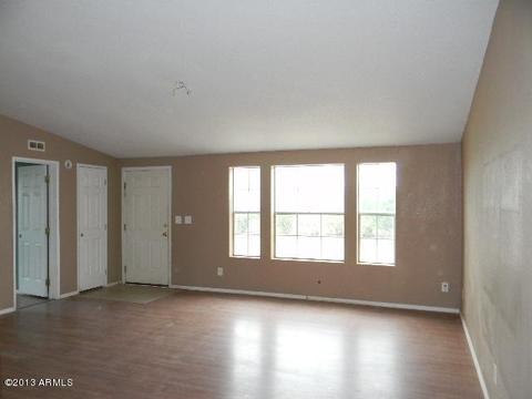 889 E 2nd Ave, Apache Junction, AZ 85119 photo 3