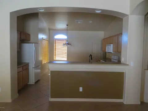 2101 S Meridian Rd #26, Apache Junction, AZ 85120 photo 2