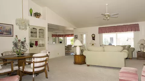 8206 E Navarro Ave, Mesa, AZ 85209 photo 2