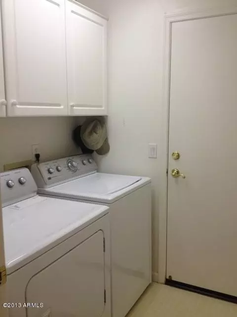 3526 E Kerry Ln, Phoenix, AZ 85050 photo 24