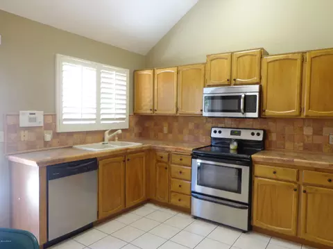 1741 E Geronimo St, Chandler, AZ 85225 photo 4