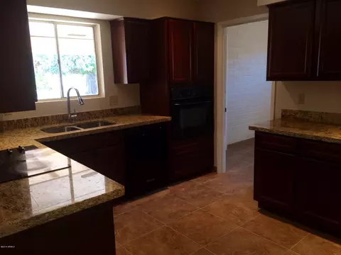 707 N 63rd Pl, Mesa, AZ 85205 photo 2