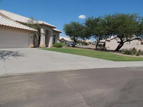 4520 E Rocky Slope Dr, Phoenix, AZ 85044 photo 2