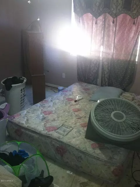 6702 W Devonshire Ave, Phoenix, AZ 85033 photo 3