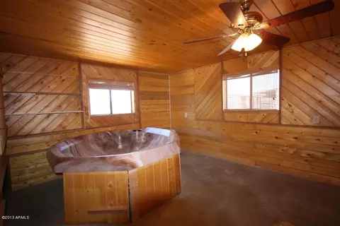1108 E Maddock Rd, Phoenix, AZ 85086 photo 9
