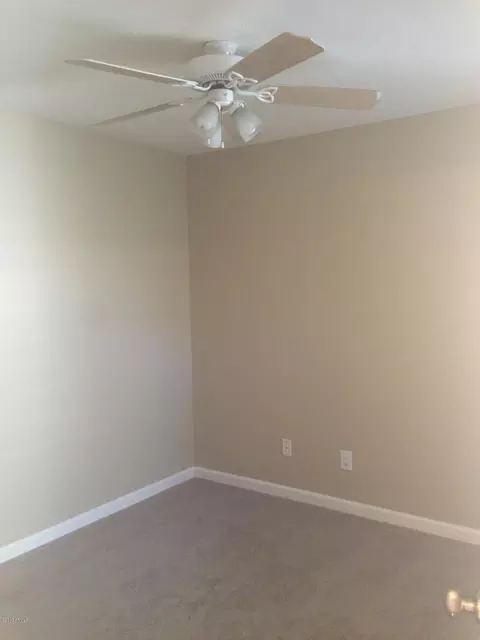 4925 E Windsor Ave, Phoenix, AZ 85008 photo 9