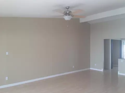 4925 E Windsor Ave, Phoenix, AZ 85008 photo 3