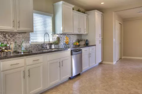 3436 N 14th Pl, Phoenix, AZ 85014 photo 8