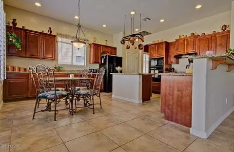 3760 E Ravenswood Dr, Gilbert, AZ 85298 photo 11