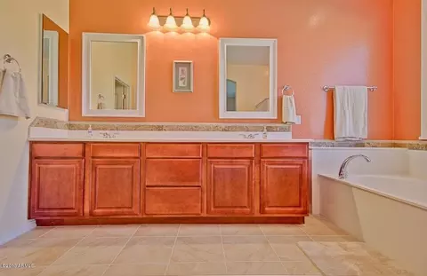 3760 E Ravenswood Dr, Gilbert, AZ 85298 photo 34