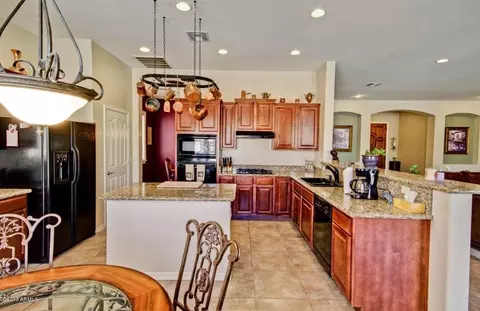 3760 E Ravenswood Dr, Gilbert, AZ 85298 photo 19