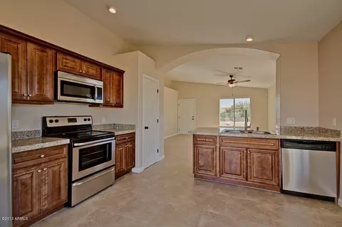 1494 E 30th Ave, Apache Junction, AZ 85119 photo 8
