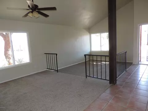 5210 E Tunder Cir, Phoenix, AZ 85044 photo 3