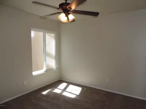 5210 E Tunder Cir, Phoenix, AZ 85044 photo 11