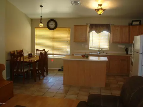 1932 E Phelps Rd, Phoenix, AZ 85022 photo 5