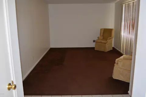3750 E Shaw Butte Dr, Phoenix, AZ 85028 photo 7