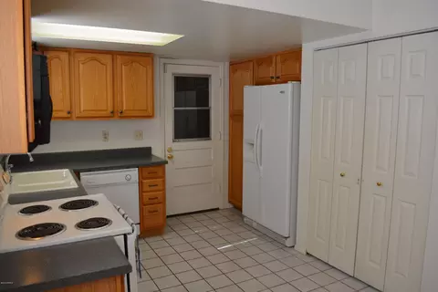 3750 E Shaw Butte Dr, Phoenix, AZ 85028 photo 2