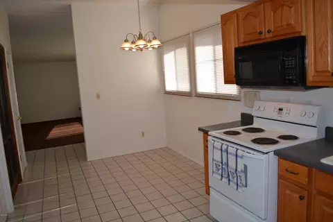 3750 E Shaw Butte Dr, Phoenix, AZ 85028 photo 4