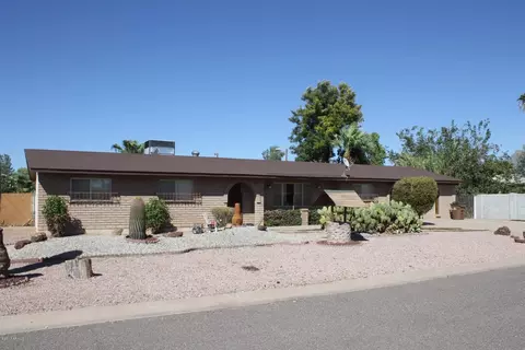1044 E Linda Ave, Apache Junction, AZ 85119 photo 4
