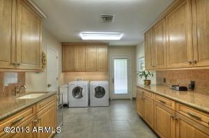 3626 E Camelback Rd, Phoenix, AZ 85018 photo 22