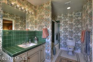 3626 E Camelback Rd, Phoenix, AZ 85018 photo 16