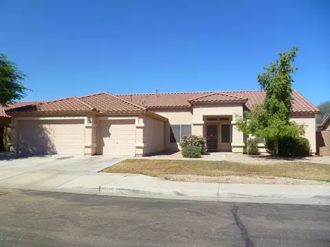1426 E Darrel Rd, Phoenix, AZ 85042 photo 1