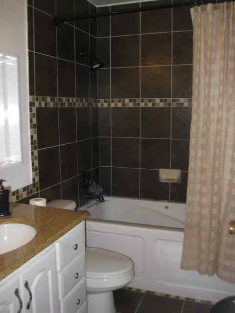 4156 E Hartford Ave, Phoenix, AZ 85032 photo 4