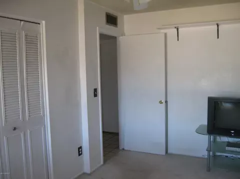 4156 E Hartford Ave, Phoenix, AZ 85032 photo 7