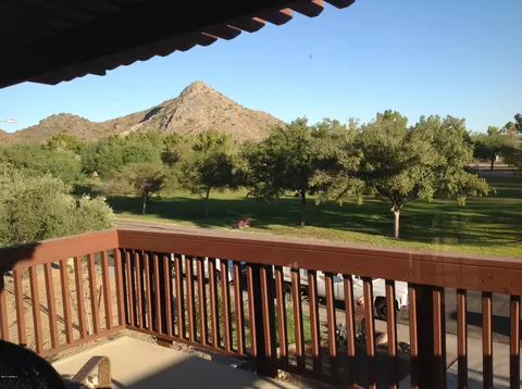 2365 E Christy Dr, Phoenix, AZ 85028 photo 1