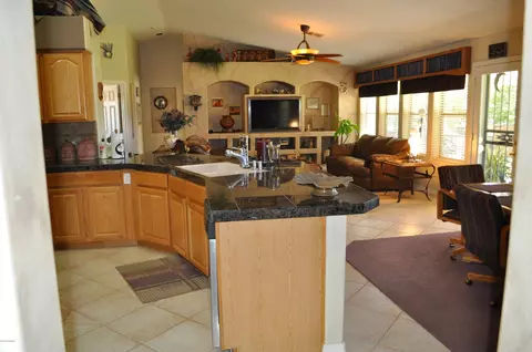 18121 E Vencino St, Gilbert, AZ 85298 photo 6