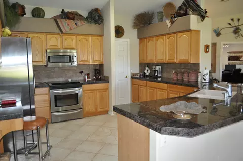 18121 E Vencino St, Gilbert, AZ 85298 photo 9