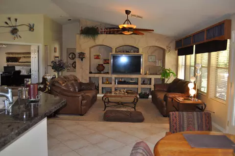 18121 E Vencino St, Gilbert, AZ 85298 photo 5