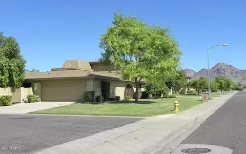 1020 E Orangewood Ave, Phoenix, AZ 85020 photo 1