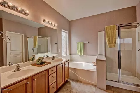 1709 S Cole Dr, Gilbert, AZ 85295 photo 13