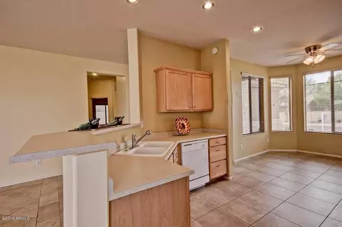 1709 S Cole Dr, Gilbert, AZ 85295 photo 7