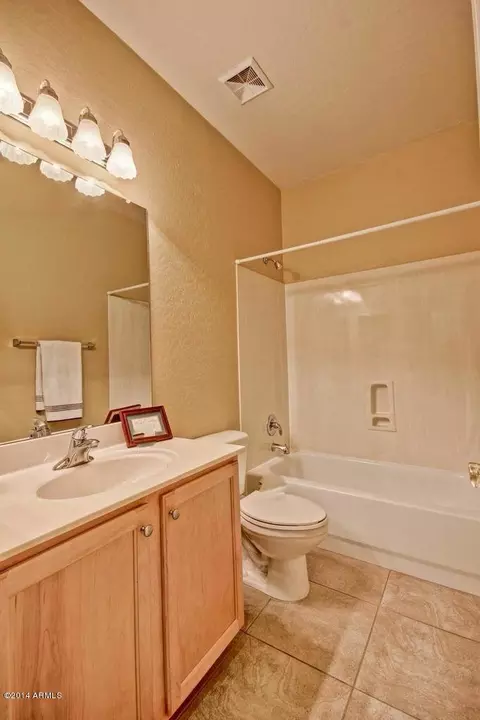 1709 S Cole Dr, Gilbert, AZ 85295 photo 14