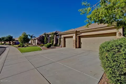 4432 E Arbor Dr, Gilbert, AZ 85298 photo 2