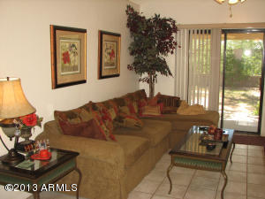 2019 E Robin Ln, Phoenix, AZ 85024 photo 5