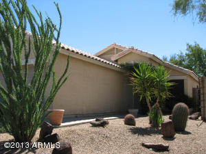 2019 E Robin Ln, Phoenix, AZ 85024 photo 3