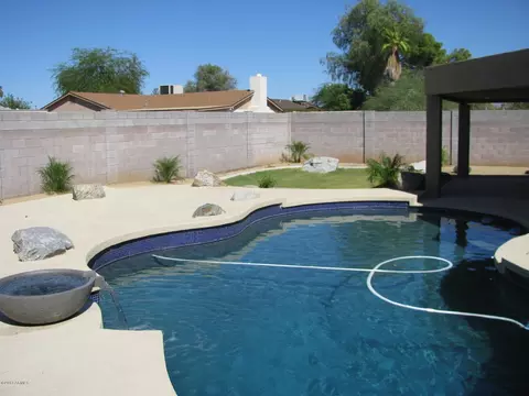 4046 E Hearn Rd, Phoenix, AZ 85032 photo 1