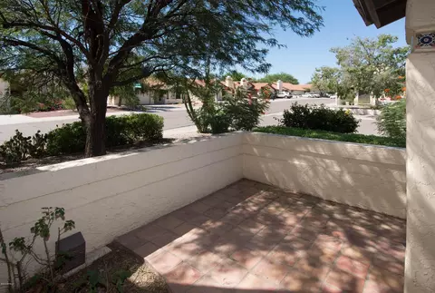 403 E Susan Ln, Tempe, AZ 85288 photo 5