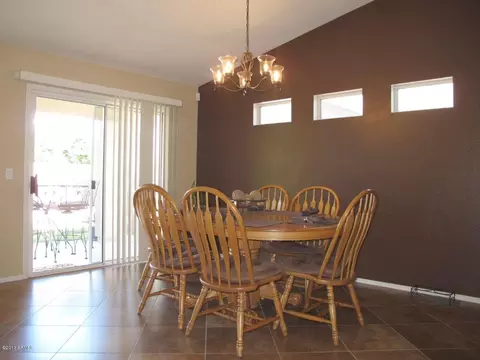 240 E Betsy Ct, Gilbert, AZ 85296 photo 9