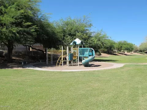 240 E Betsy Ct, Gilbert, AZ 85296 photo 23