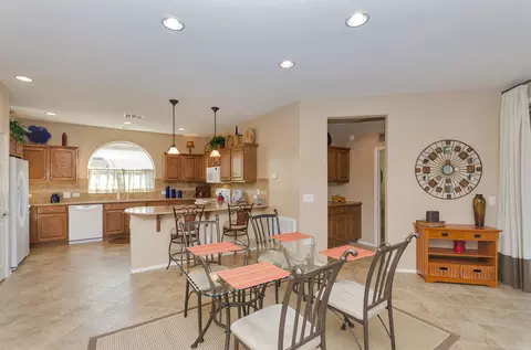 4427 E Carob Dr, Gilbert, AZ 85298 photo 7
