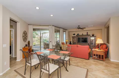 4427 E Carob Dr, Gilbert, AZ 85298 photo 10