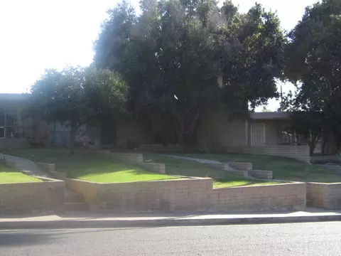 1031 E Butler Dr, Phoenix, AZ 85020 photo 1
