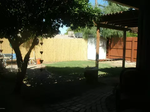 2002 N 47th Pl, Phoenix, AZ 85008 photo 12