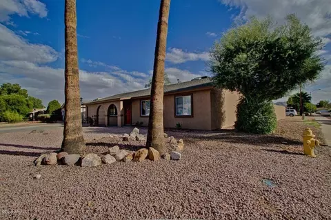 3909 E Willow Ave, Phoenix, AZ 85032 photo 2