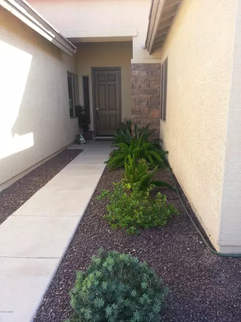 11313 E Starkey Ave, Mesa, AZ 85212 photo 2