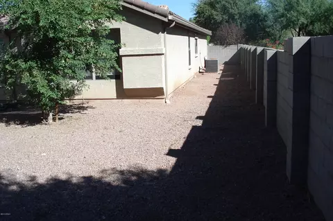 3673 E Orchid Ln, Gilbert, AZ 85296 photo 11